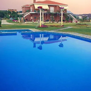 Kiki's Place Hotel apartamentowy