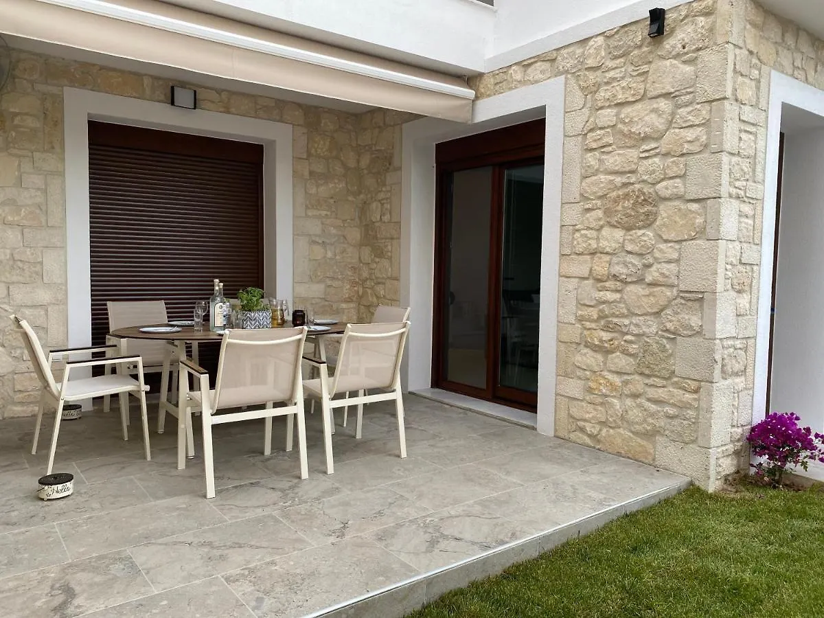 Momo'S House Villa Nikiti